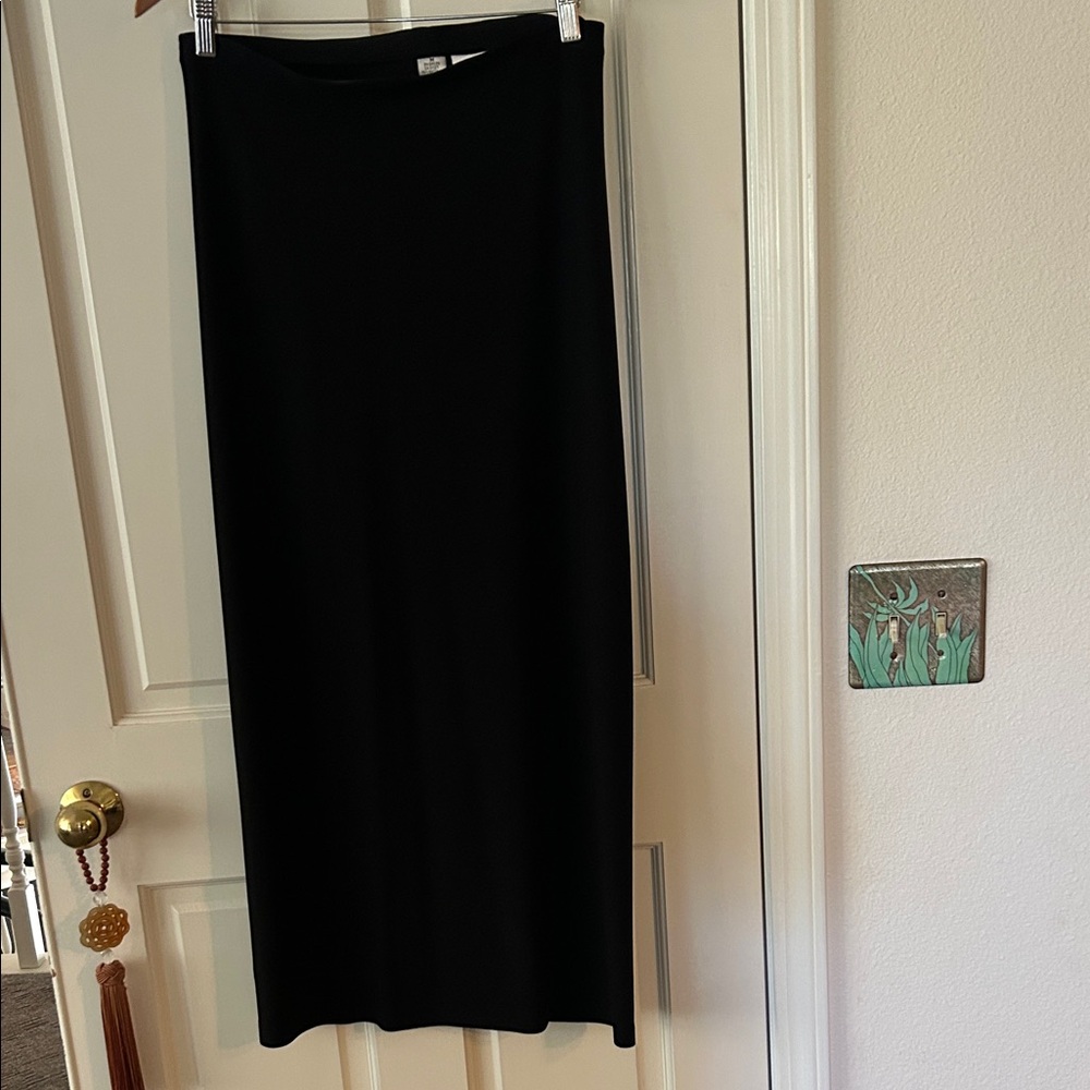 DKNY Classic Black Maxi Skirt